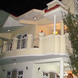 Terranova Apartment, New Delhi 1